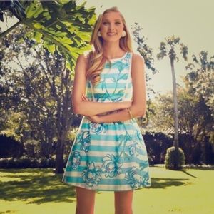 Lilly Pulitzer Dress Size 2, Like New Condition